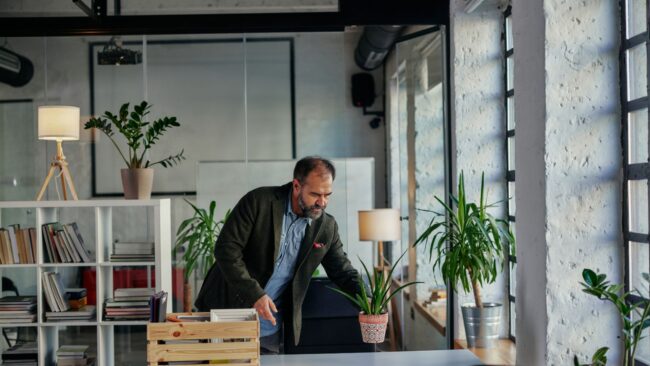 Return to Office: How to Remote Top Performers Back Into the Office and Boost Operational Efficiency